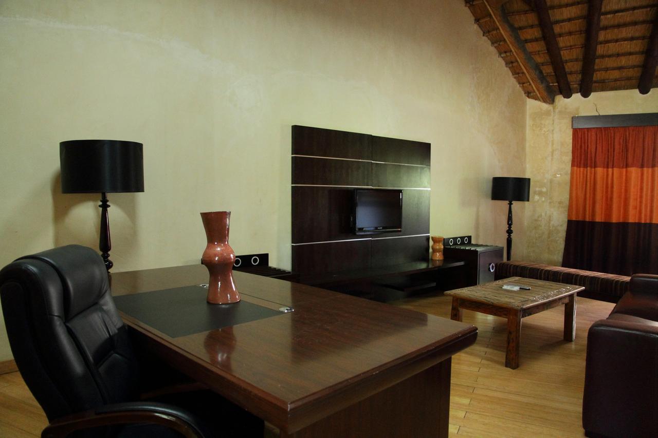 Hans Merensky Hotel And Spa Phalaborwa Buitenkant foto